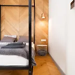Central Apartamenty * Jelenia Góra