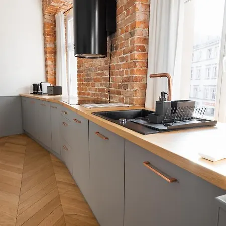 Central Apartamenty * Jelenia Góra