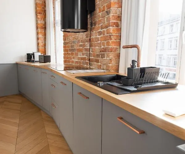 Central Apartamenty * Jelenia Gora